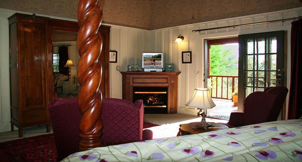 Old Crocker Inn 克罗弗戴尔 外观 照片